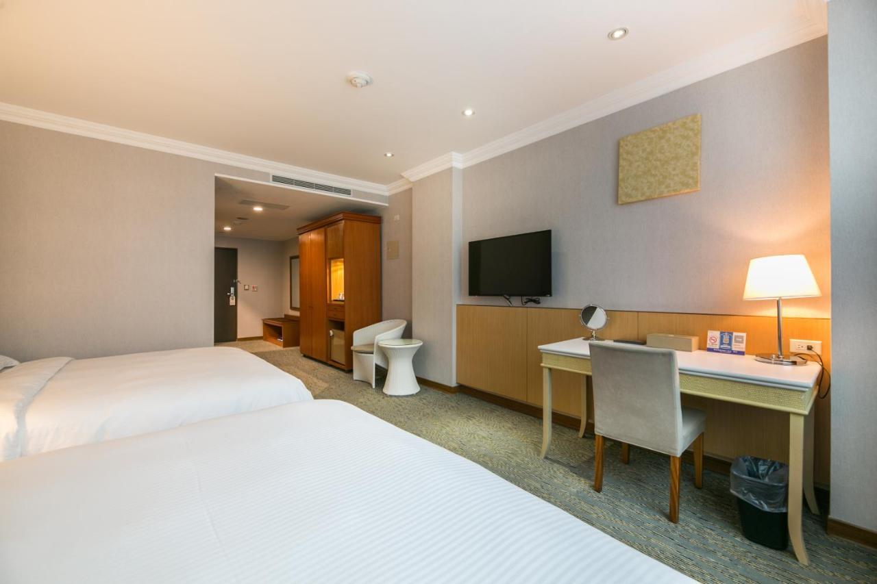 Jiaoxi-The Riverside Hotel Exterior photo